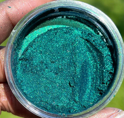 Green Pigment Powder | Abstract Loose Pigment | Her Mannerisms