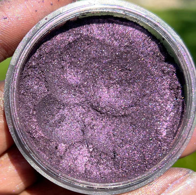 Purple Mica Powder | Her Mannerisms