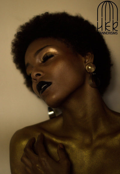 Gold Mica Powder | Gold Pigment Powder | Her Mannerisms